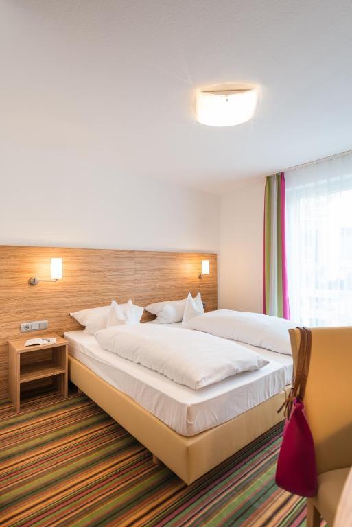 Hotel Haus Appel Rech Ruang foto